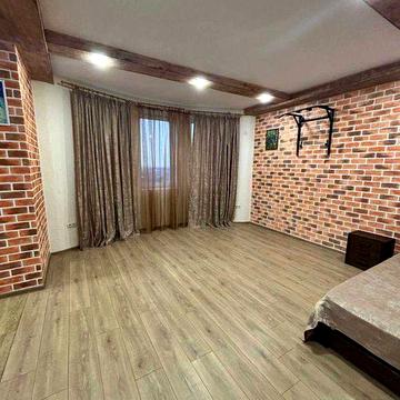 Затишна студія 60м2 зі свіжим ремонтом в Чорноморську