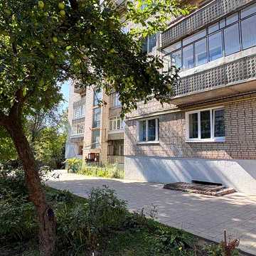 Продаж 4-кімнатної квартири по вул. Раковського (Сихівський р-н)