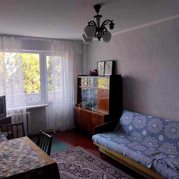 Продам 1-кімнатну квартиру район Вантажного порту вул. Нижня Горова 164