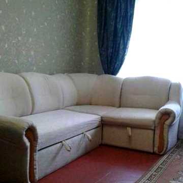 Сдам 1 ком. кв. на Институте связи ул Квитучая.