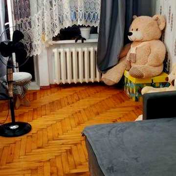 Продам двухкомнатную квартиру.Запорожье,Бабурка.