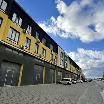 1 кім на Смиковецькій в новобудові