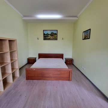 Мечникова вул. (Кловський), 10/2