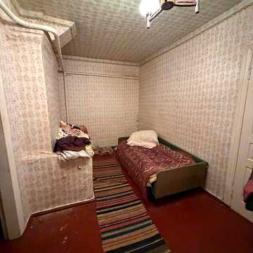 Продаж 3к Дім 1-го Травня вулиця