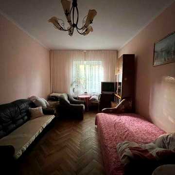 ПРОДАЖ! 2 км квартира! Вул. Острограцьких!