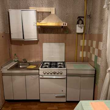 Здам  2 кімн.кв.7/9 вул.Нац.Гвардії Україниї  8000 грв.