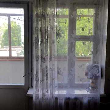Продам 1-к квартиру  в цегляному будинку з балконом!