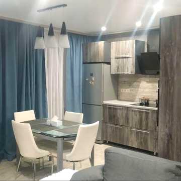 4- кімнатна квартира Робоча