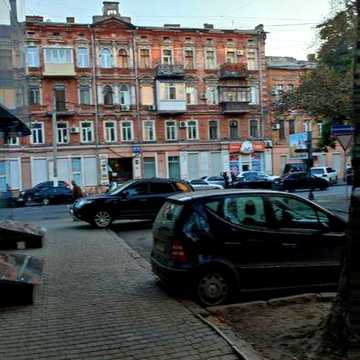 2х ком квартира Успенский переулок