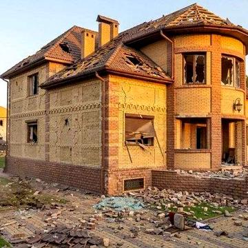 Міла. Від власника. Будинок 525 м2 всьго за 73 000 дол.!