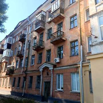 Продам 2к квартиру Амур Клинчик Левый берег
