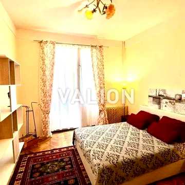 Продаж 2-к квартири 54 м² сталінка. газ. вул.Лондонска, 10.