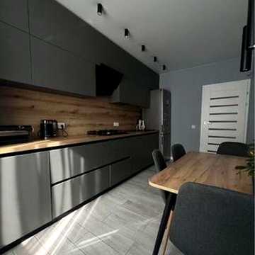 Продам 3 кімнатну квартиру з ремонтом та меблями ЖК Сімейна Фортеця