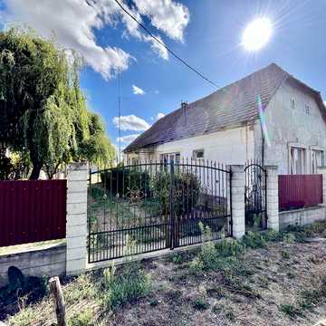 Продам будинок 82 м2 приват ділянка 25 сот Берегово село Астей