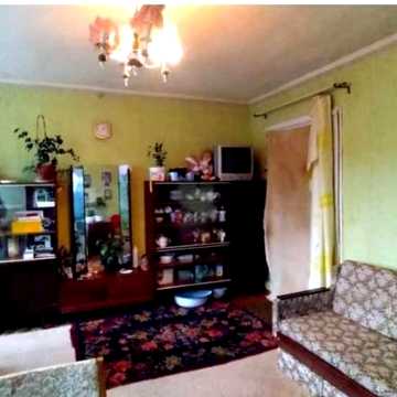 Продам дом/часть, в Комаровке, г. Южный, возможно под дачу.