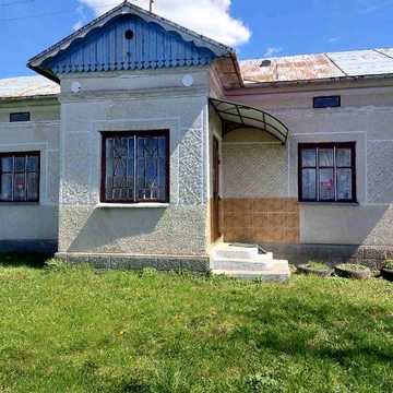 Продаж господарства з приватизованою земельною ділянкою
