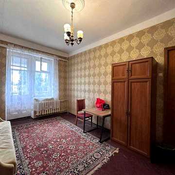 ФОНТАН Продам трехкомнатная квартира Сталинка Колонка