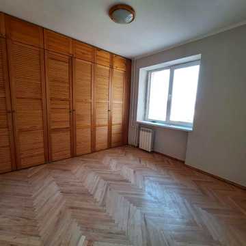 2- кімнатна, Карела Чапека, 11-А