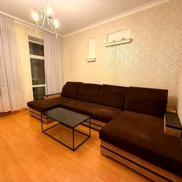 Простора 2к по бульв.Міхновського 7, м.Либідська (5хв), м.Звіринецька (10хв)