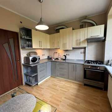 Продаж 3кім квартири, центр