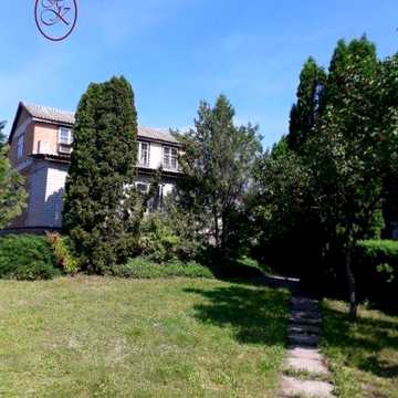 Продам дім-садибу в Рокитному або Обмін