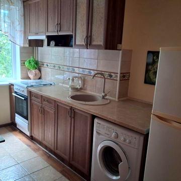 Квартира 2х кімнатна, 2й поверх
