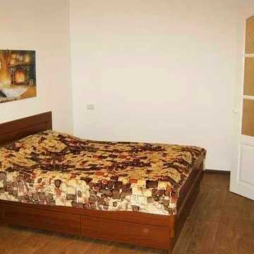 1-кімнатна квартира в центрі з ремонтом