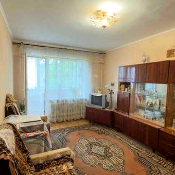 Продам двокімнатну квартиру