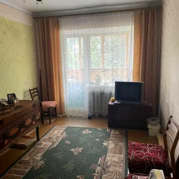 (3) Продам 2-кімнатну квартиру на Вишеньці 1736