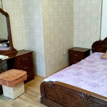 Олексіївська пл., 9