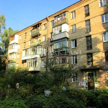 Продаж 3к Єреванська13