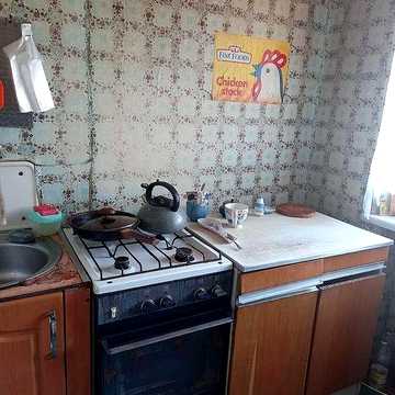 Сдам 3 комн. Днепровский р-н.