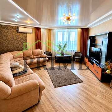 Продам 2ком на Боженка новострой ЖК 1