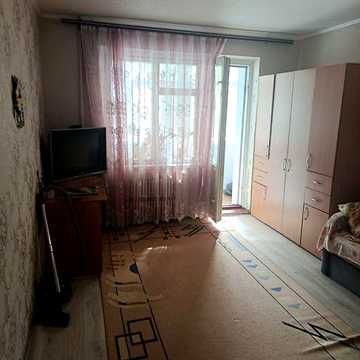Сдам  1 к квартиру, левый берег.