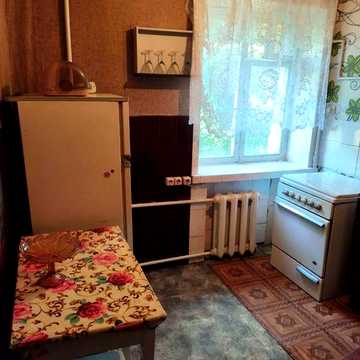 Продаж 2 кім.кв. м. Армійська