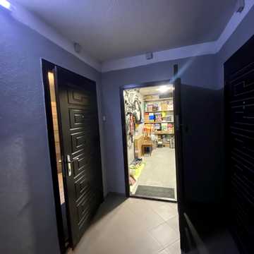 None 83000.0 USD