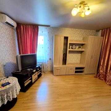 1-комн. квартира с 2 лоджиями на Таирова, Академика Королева