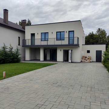 Продаж 3к Дім Лісова вулиця
