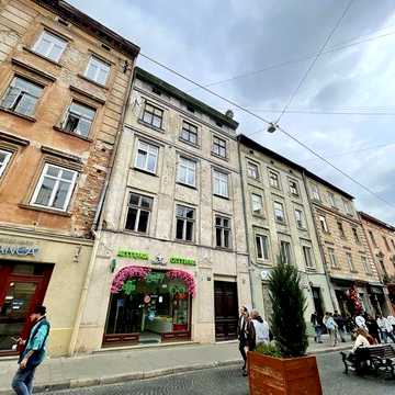 Продаж квартир на вул. Галицька (пл. Ринок)