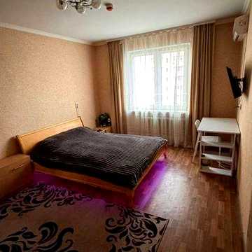 Оренда 1-кімнатної квартири (Дарницький район, Осокорки)