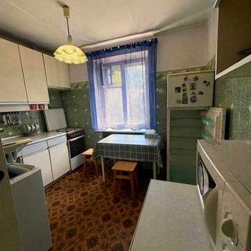 Здам 3 кім.квартиру на 6 ст.фонтану/Бювет ,4/9  поверх