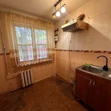3 комнатная Генерала Петрова 46 м Гос программы+