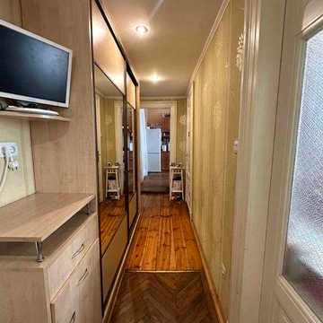 Продаж 2-кім. квартири 65.9 м.кв., в. Коперника