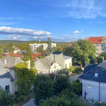 Терміновий продаж 2-ох кімнатної квартири в центрі Ужгорода