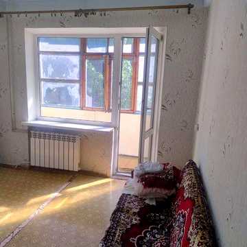 продам квартиру .