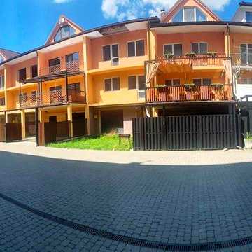Продам готовий котедж в облаштованому містечку