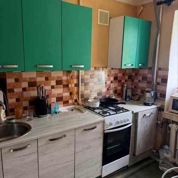 Продаж 3 кім на 3 поверсі 8-9 школи