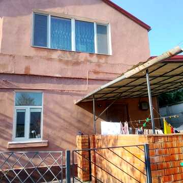 Оренда будинку в центрі міста