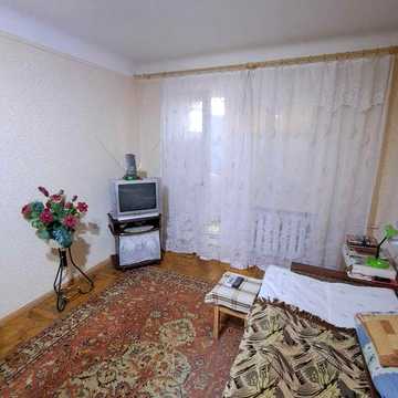 Продаж 1 кімнатної квартири пл. Пушкіна
