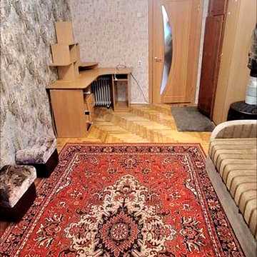 СДАМ 2кв. ул.Зап.Казачества (ост.Почта) 1/5эт.цена 3 500 грн.